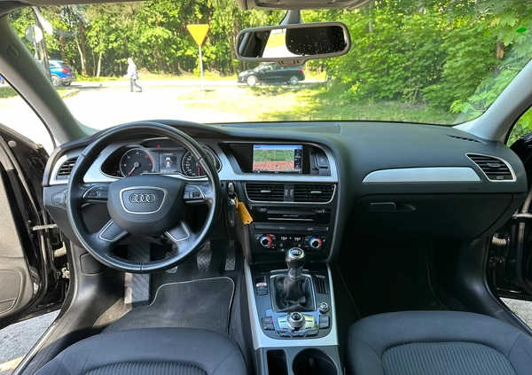 Audi A4 cena 52700 przebieg: 227000, rok produkcji 2015 z Góra małe 742